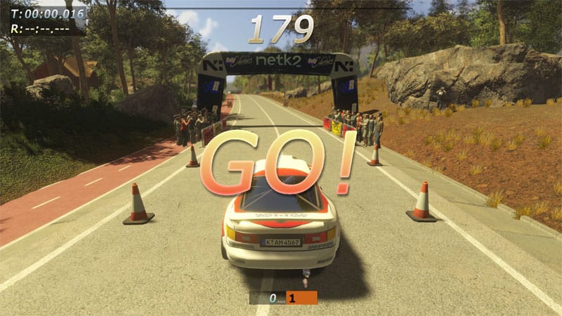 Gameplay view showing real-time dodging of bullet patterns on a puzzle grid